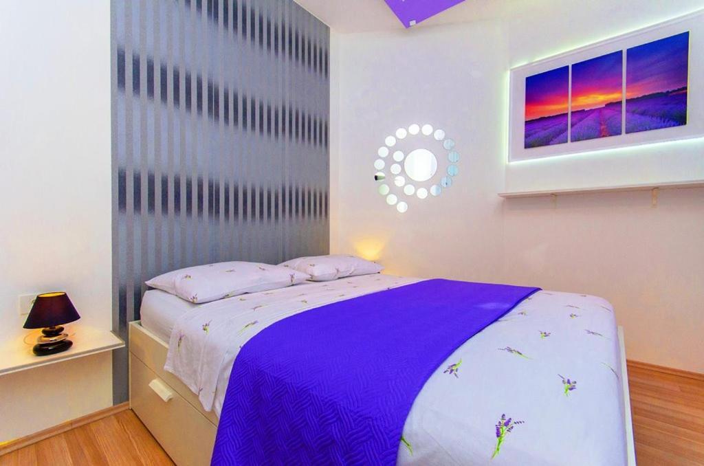 Violet Sea Breeze Lägenhet Split Exteriör bild